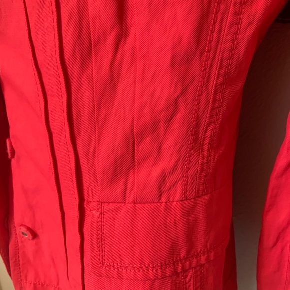 NWT Elie Tahari Coral Jacket. Size 4. - Picture 7 of 11